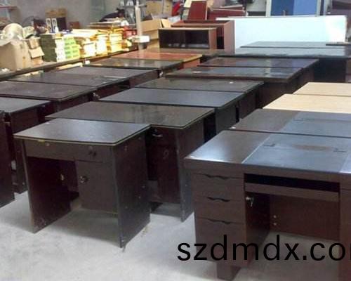 傢(jia)具(ju)迴(hui)收(shou)